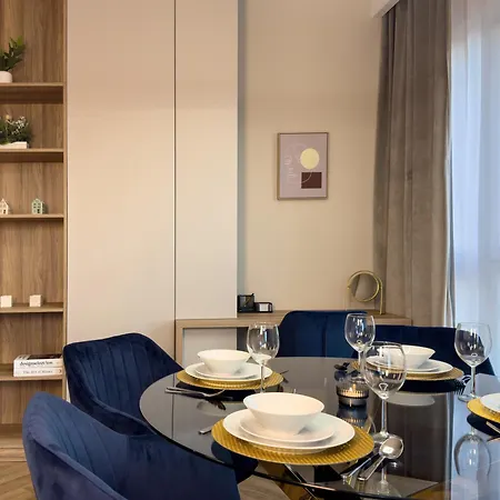 Urban Global Skyline, 25th Floor No 05, Free Garage, Self Check-in, No Deposit * Katowice