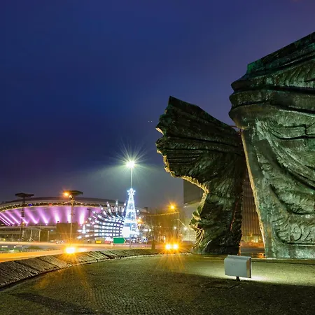 Apartment Urban Global Skyline, 25th Floor No 05, Free Garage, Self Check-in, No Deposit *