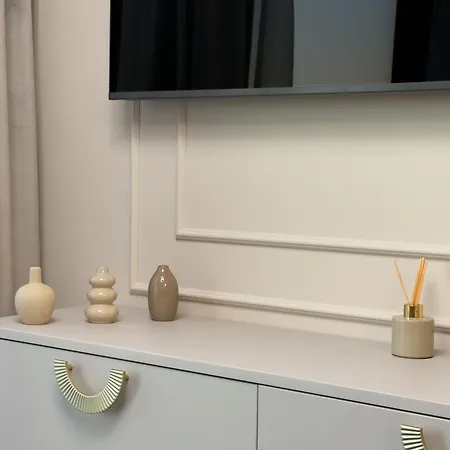 Urban Global Skyline, 25th Floor No 05, Free Garage, Self Check-in, No Deposit Apartment Katowice