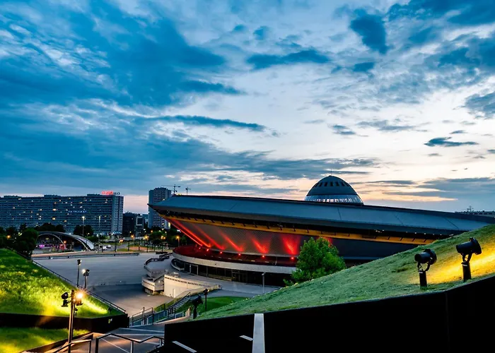 Urban Global Skyline, 25th Floor No 05, Free Garage, Self Check-in, No Deposit Apartament Katowice