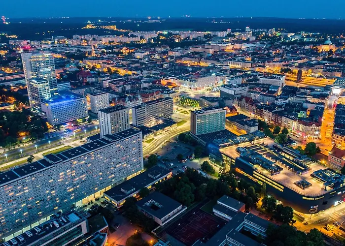 Urban Global Skyline, 25th Floor No 05, Free Garage, Self Check-in, No Deposit