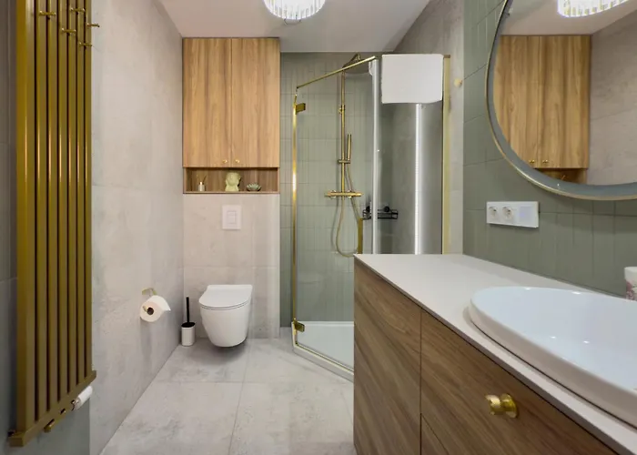 Urban Global Skyline, 25th Floor No 05, Free Garage, Self Check-in, No Deposit *